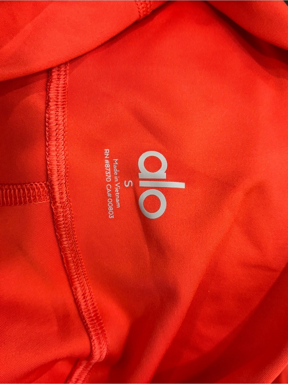 Alo Set Size Small - Picture 4 of 4